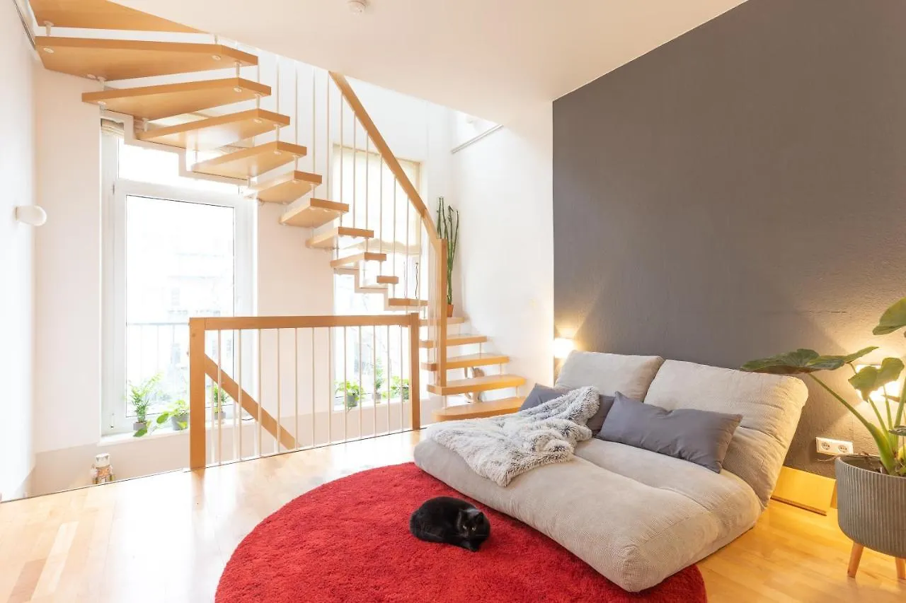Luxury Townhouse With Garden - A Central Oasis Berlin Germany